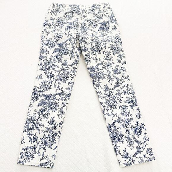 Talbots Slim Ankle Jean Flower Print Blue White Size 6P MINT - Picture 6 of 8